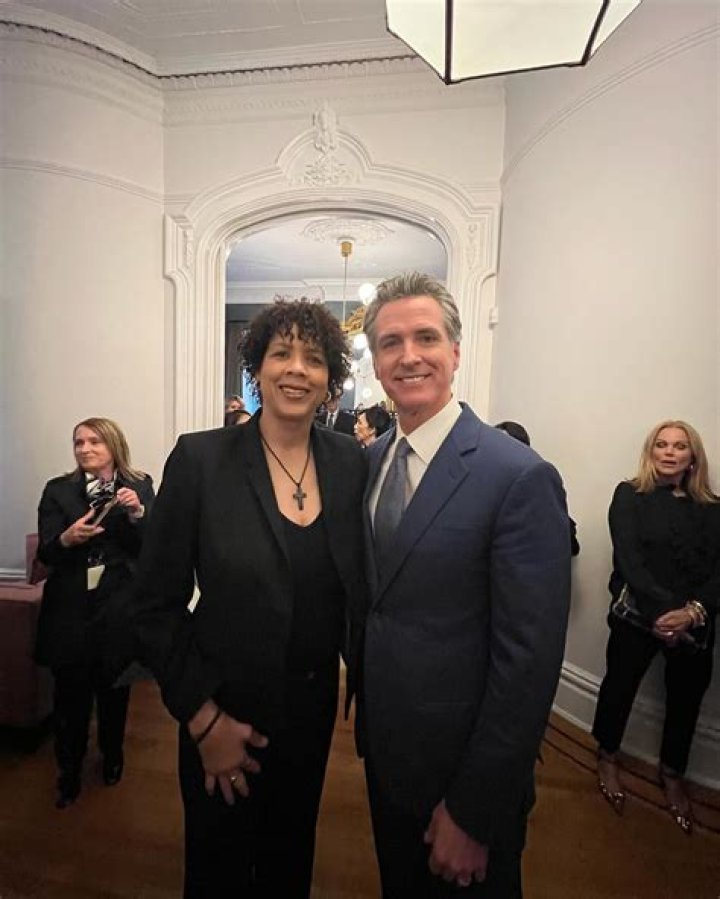 Ezra Miller Spouse: Exploring the Personal Life of the Renowned Actor