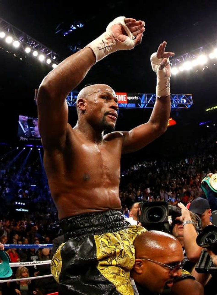 Floyd Mayweather Jr.'s Children And Their Triumphs