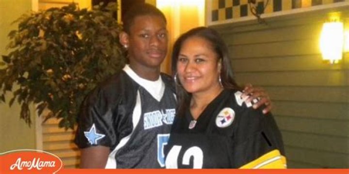 Juju Smith-Schuster Parents: Meet Smith-Schuster's Parents