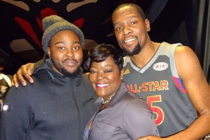 Kevin Durant's Siblings And Their Impact