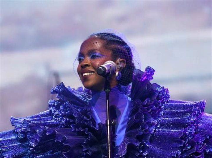 Lauryn Hill's Net Worth Revealed
