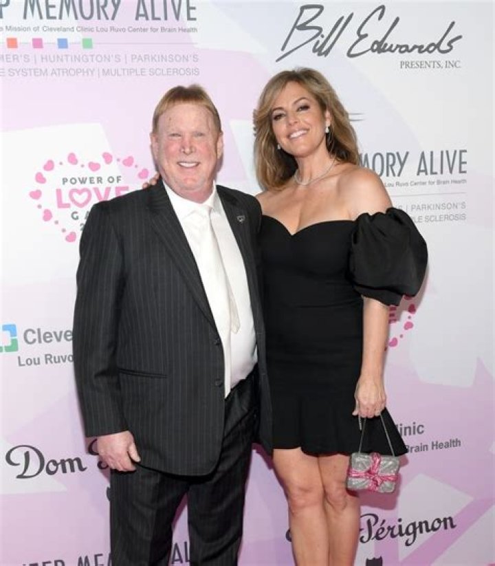 Mark Davis Wife: Who Is Carol Davis?