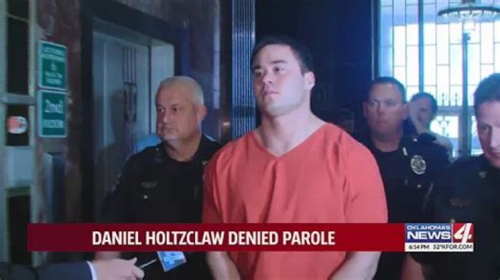 Officer Daniel Holtzclaw's Wife And The Heartbreaking Aftermath