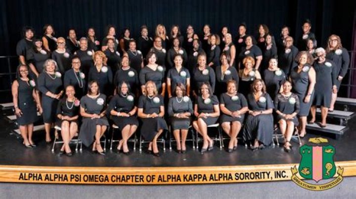 Understanding &chi;ά&mu;&epsilon;&tau; έ&iota;&nu;&tau;&zeta;&epsilon;&lambda; &rho;έ&iota; &kappa;ά&iota;&lambda;&alpha;: A Comprehensive Guide