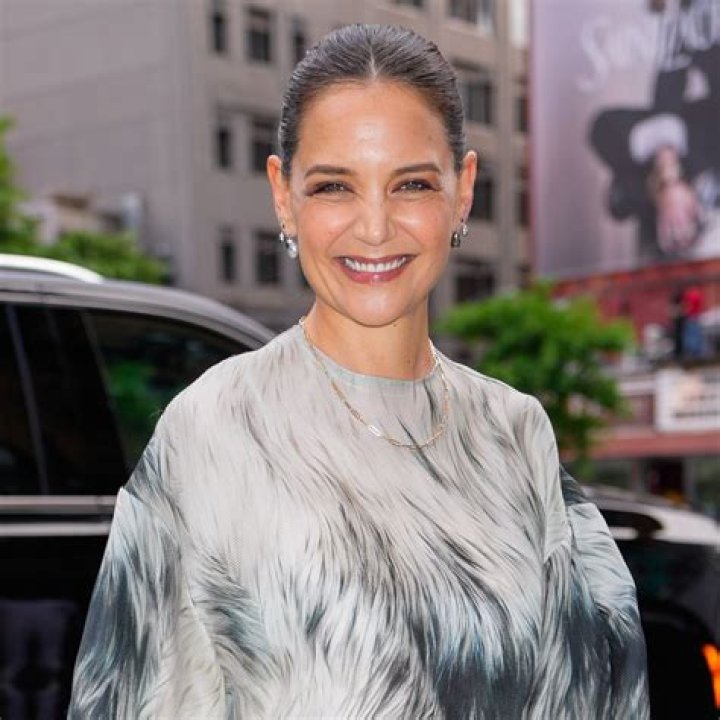 Unlocking The Secrets Of Katie Holmes' Measurements: Discoveries And Insights