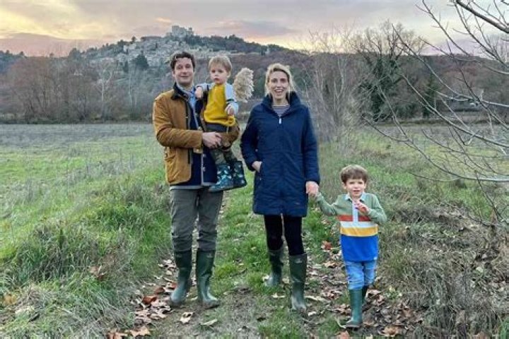 Unraveling The Story Behind Clarissa Ward's Captivating Marriage