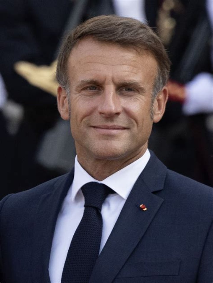 Unveiling Emmanuel Macron's Height, Net Worth, And Intriguing Insights
