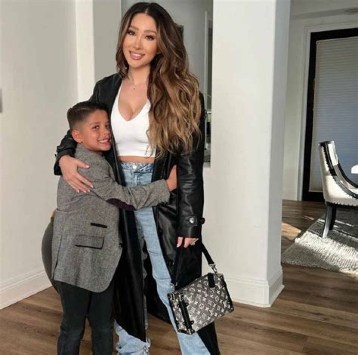 Unveiling The Art And Impact Of Joanna Zanella