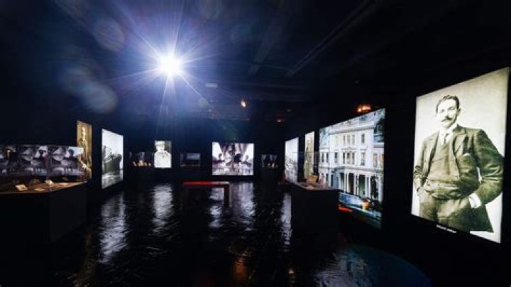 Unveiling The Human Story: Romain Veillon's Captivating Photography