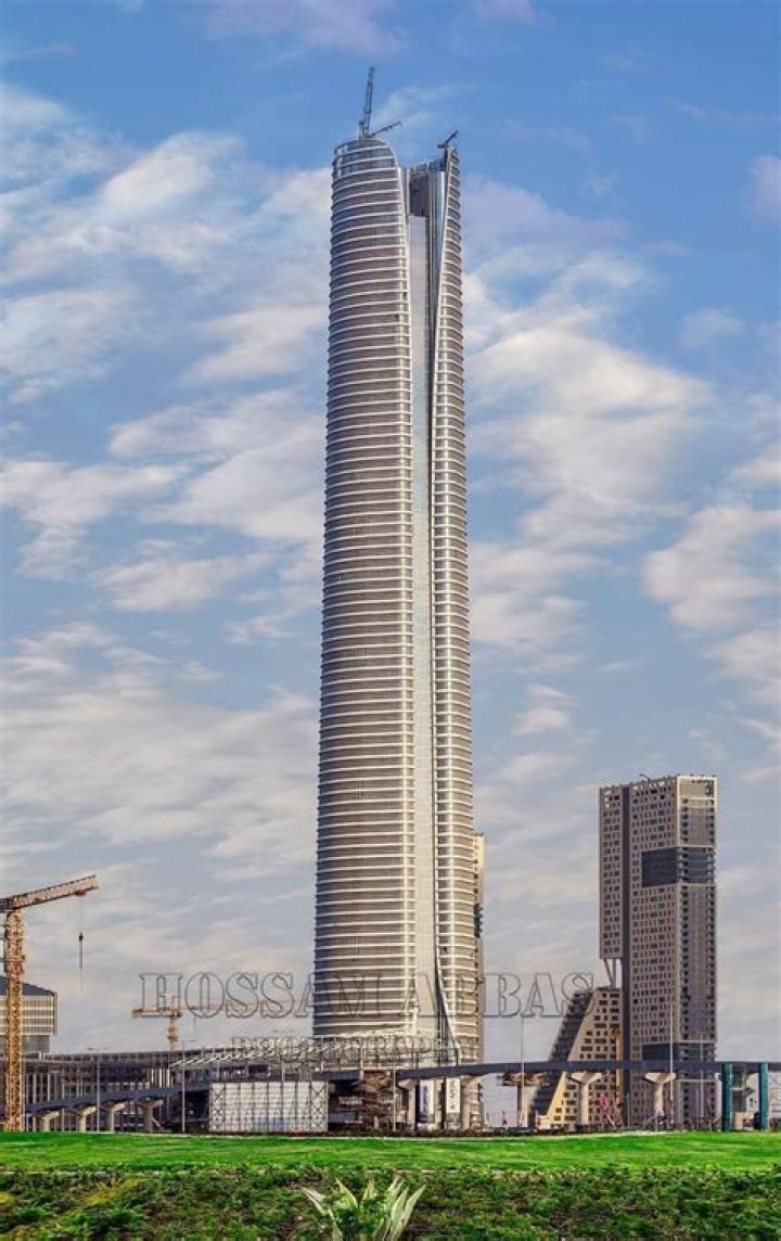 Unveiling The Intriguing Story Behind Jonas Harmer's Towering Height