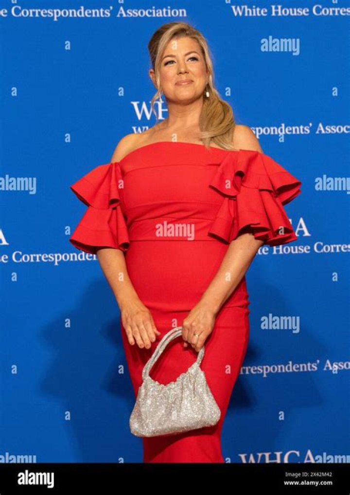 Unveiling The Truth: Brianna Keilar's Pregnancy Rumors