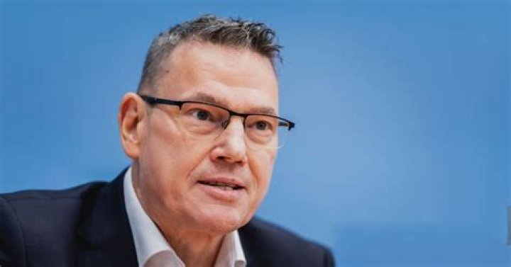 Unveiling The Wealth And Life Of Ralph Suikat: A Deep Dive